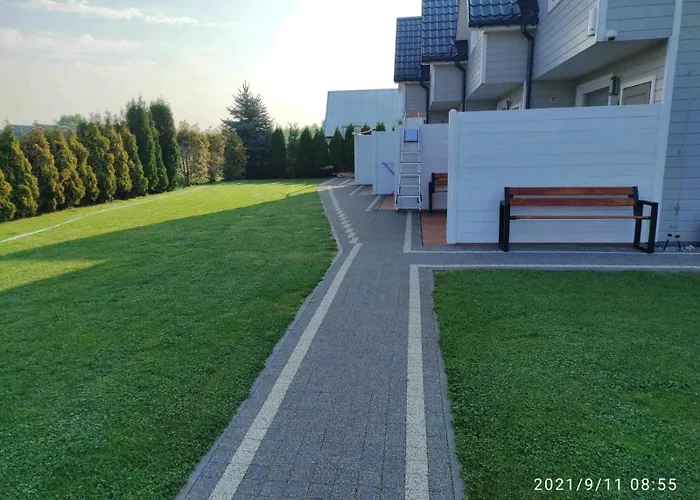 Uroczy Zakatek Σπίτι διακοπών